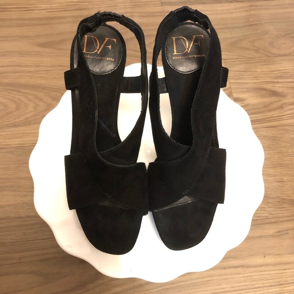 DVF Black Slingback Velvet Heels size 6 - Picture 3 of 8